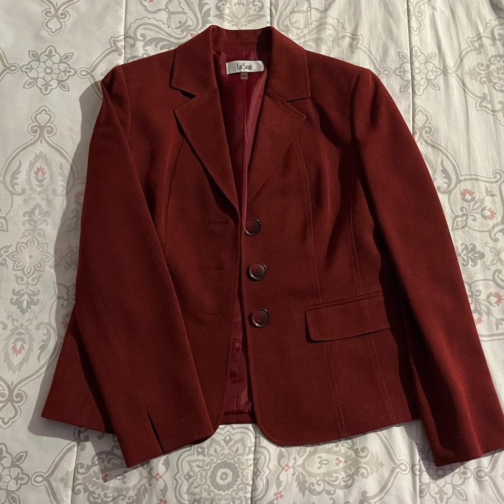 Dark Red Le Suit Pantsuit
